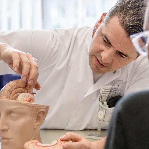 Steun onderzoek naar hersenschade na coronavirus